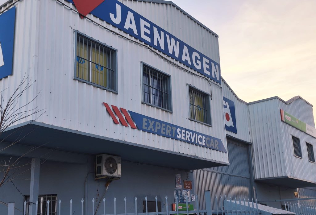 Fachada de Jaenwagen en Jaén